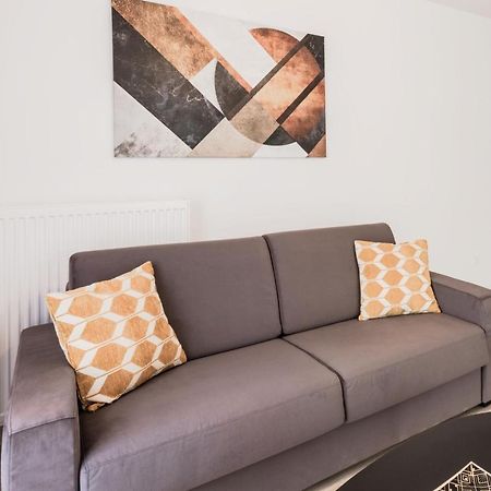 Loggia Disneyland Bmyguest Apartment Chessy  Ngoại thất bức ảnh